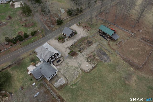 397 Moose Hill Road, Guilford, CT 06437