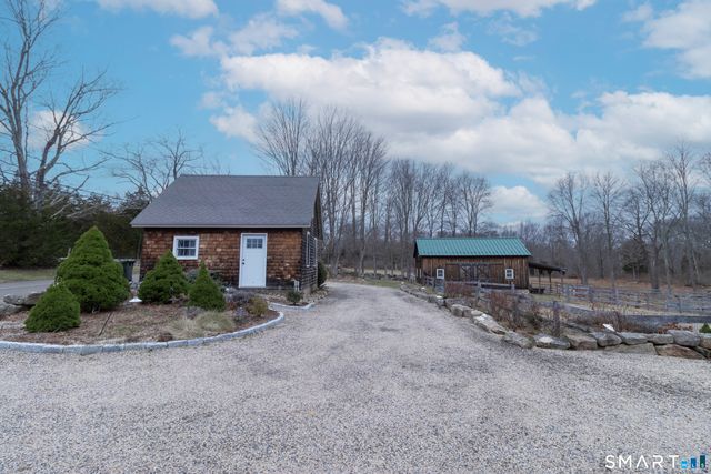 397 Moose Hill Road, Guilford, CT 06437