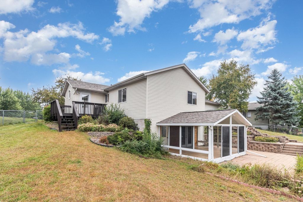 3300 Lake View Lane, Big Lake, MN 55309