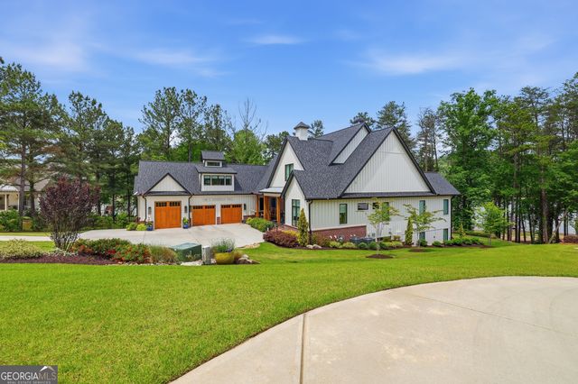 1198 N Edgewater Trail, Toccoa, GA 30577