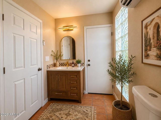 7105 E ASPEN Avenue, Mesa, AZ 85208