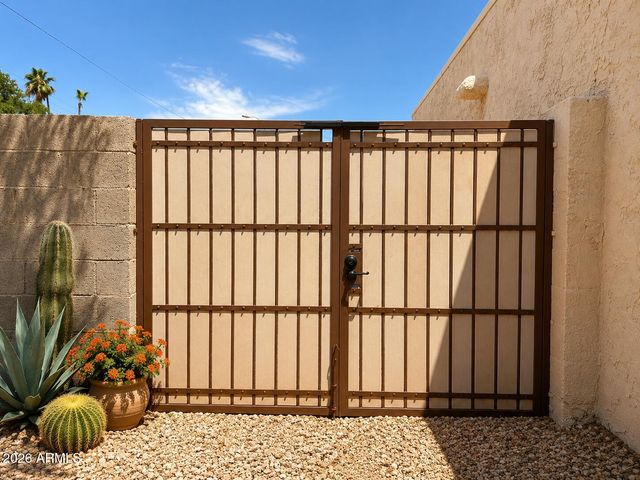 7105 E ASPEN Avenue, Mesa, AZ 85208