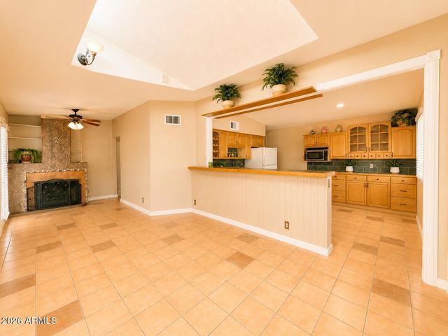 7105 E ASPEN Avenue, Mesa, AZ 85208