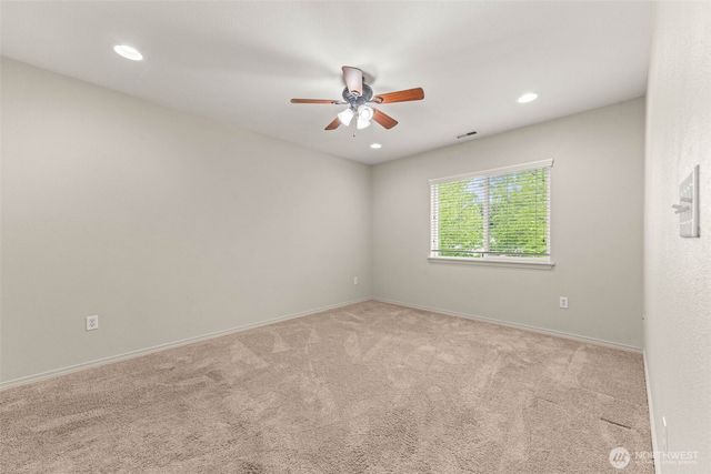 4200 Edgewater Boulevard NE, Lacey, WA 98516