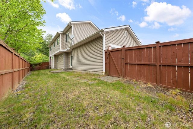 4200 Edgewater Boulevard NE, Lacey, WA 98516