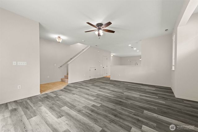 4200 Edgewater Boulevard NE, Lacey, WA 98516