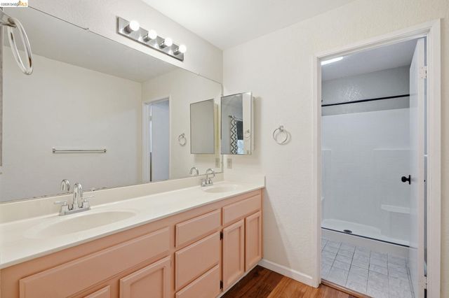 224 Sandy Cove Ln, Bay Point, CA 94565