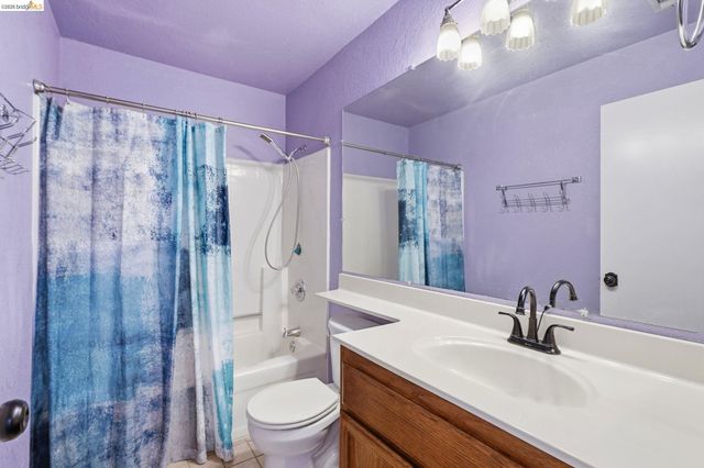 224 Sandy Cove Ln, Bay Point, CA 94565