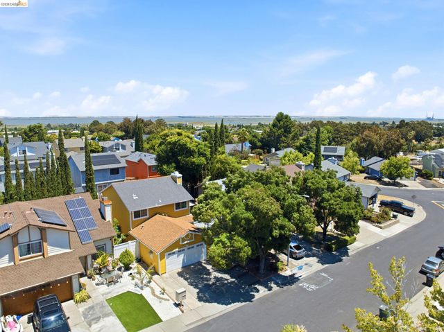 224 Sandy Cove Ln, Bay Point, CA 94565