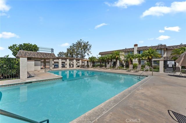 5615 Westminster Blvd, Westminster, CA 92683