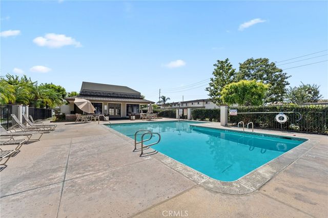 5615 Westminster Blvd, Westminster, CA 92683