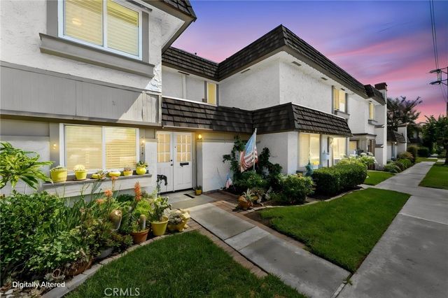 5615 Westminster Blvd, Westminster, CA 92683