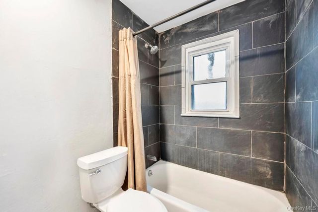 260 Springdale Drive, Ronkonkoma, NY 11779