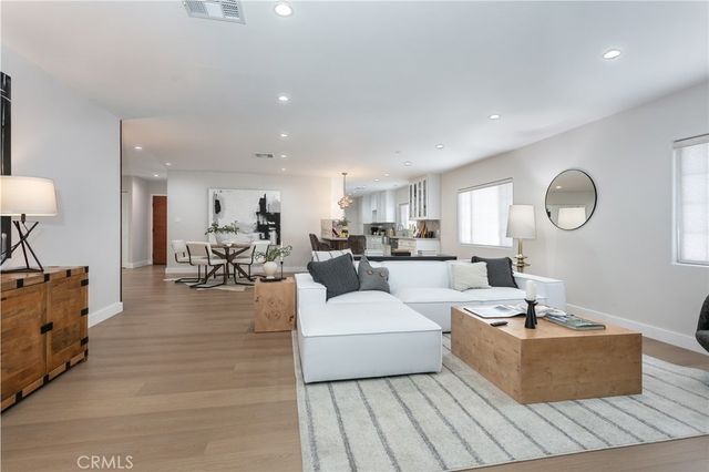 6853 Willis Avenue, Van Nuys, CA 91405
