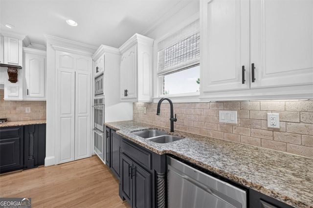 3285 Kylee Dawn Circle, Lawrenceville, GA 30045