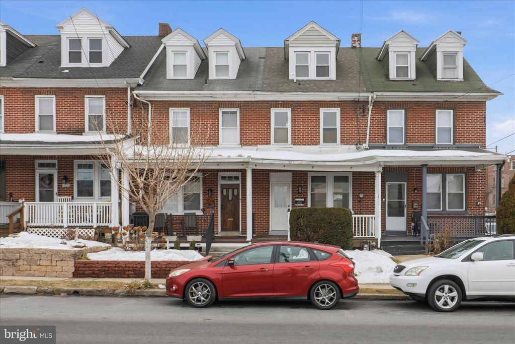 932 N PLUM ST, Lancaster, PA 17602