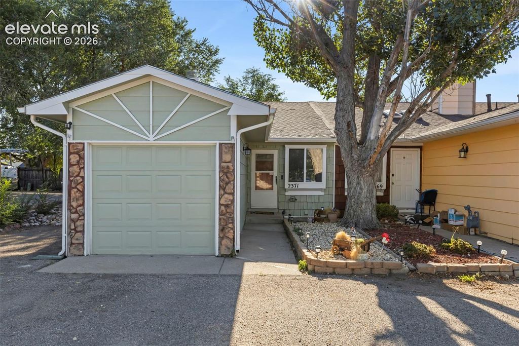 2371 Washo Circle, Colorado Springs, CO 80915 — exterior