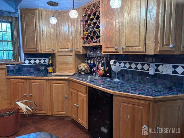115 Oak Street, Old Bridge, NJ 08857