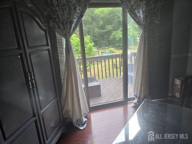 115 Oak Street, Old Bridge, NJ 08857