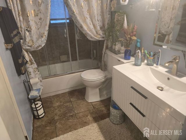 115 Oak Street, Old Bridge, NJ 08857