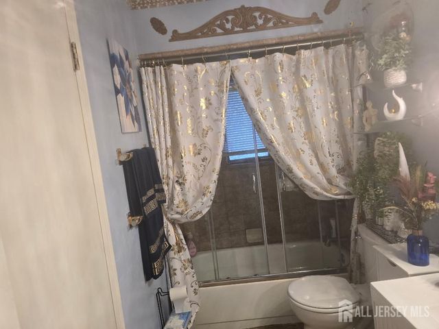 115 Oak Street, Old Bridge, NJ 08857