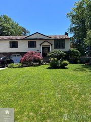 115 Oak Street, Old Bridge, NJ 08857