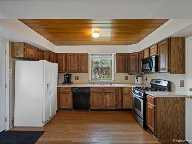 51060 Blackwell Street, New Baltimore, MI 48047