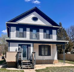 209 N 6TH ST, Hot Springs, SD 57747