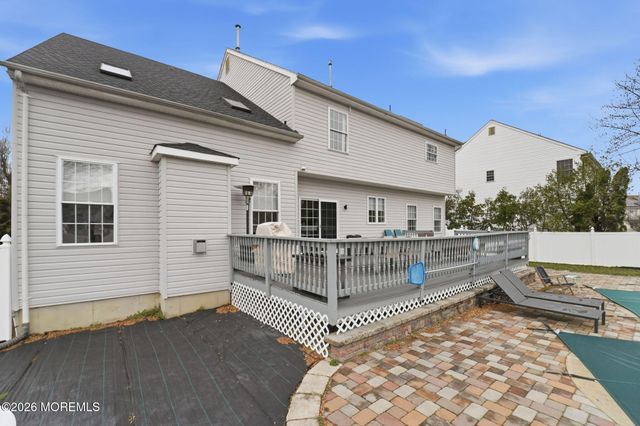 11 Tynemouth Drive, Lumberton, NJ 08048