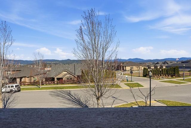 24390 E Hawkstone Loop, Liberty Lake, WA 99019