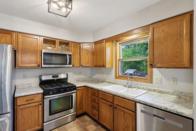 243 Crestview Lane, Lake Mills, WI 53551