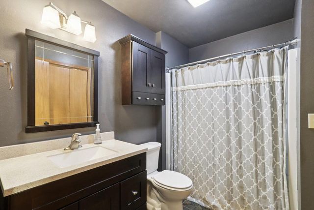 243 Crestview Lane, Lake Mills, WI 53551