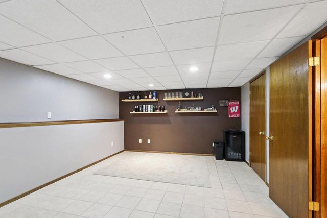 243 Crestview Lane, Lake Mills, WI 53551