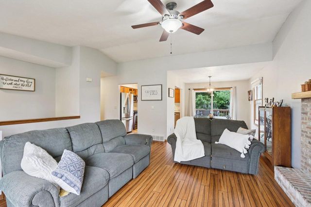 243 Crestview Lane, Lake Mills, WI 53551