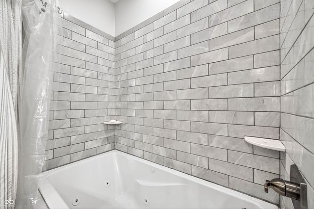 25 Watson Drive, Trafalgar, IN 46181