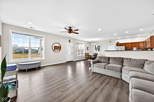 25 Watson Drive, Trafalgar, IN 46181