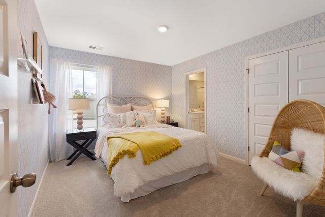 608 Cropfield Drive, Summerville, SC 29485