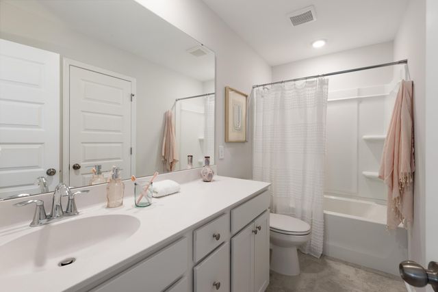 608 Cropfield Drive, Summerville, SC 29485