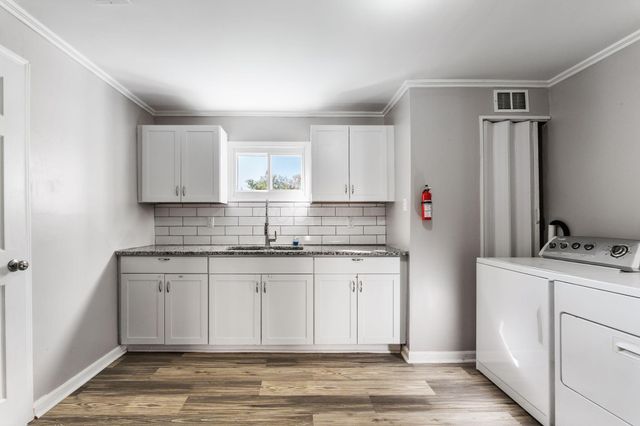 1635 Elaine Road, Columbus, OH 43227