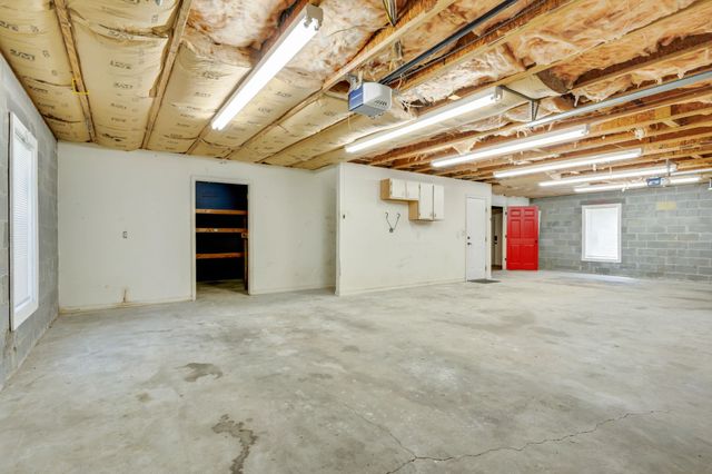 1905 FAULK Drive, Tallahassee, FL 32303