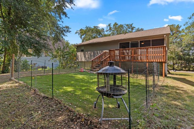1905 FAULK Drive, Tallahassee, FL 32303