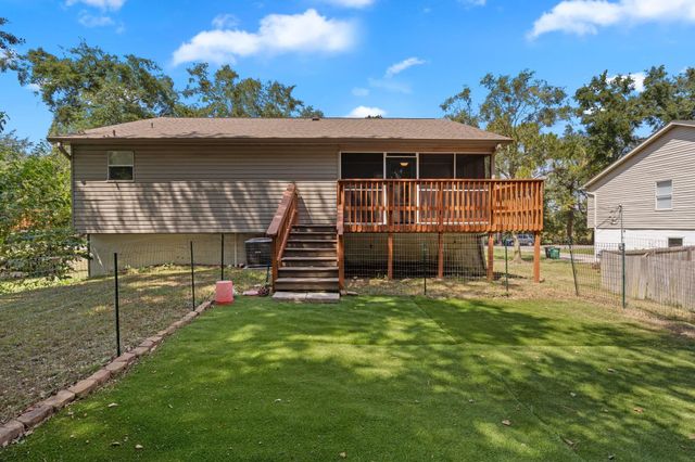 1905 FAULK Drive, Tallahassee, FL 32303