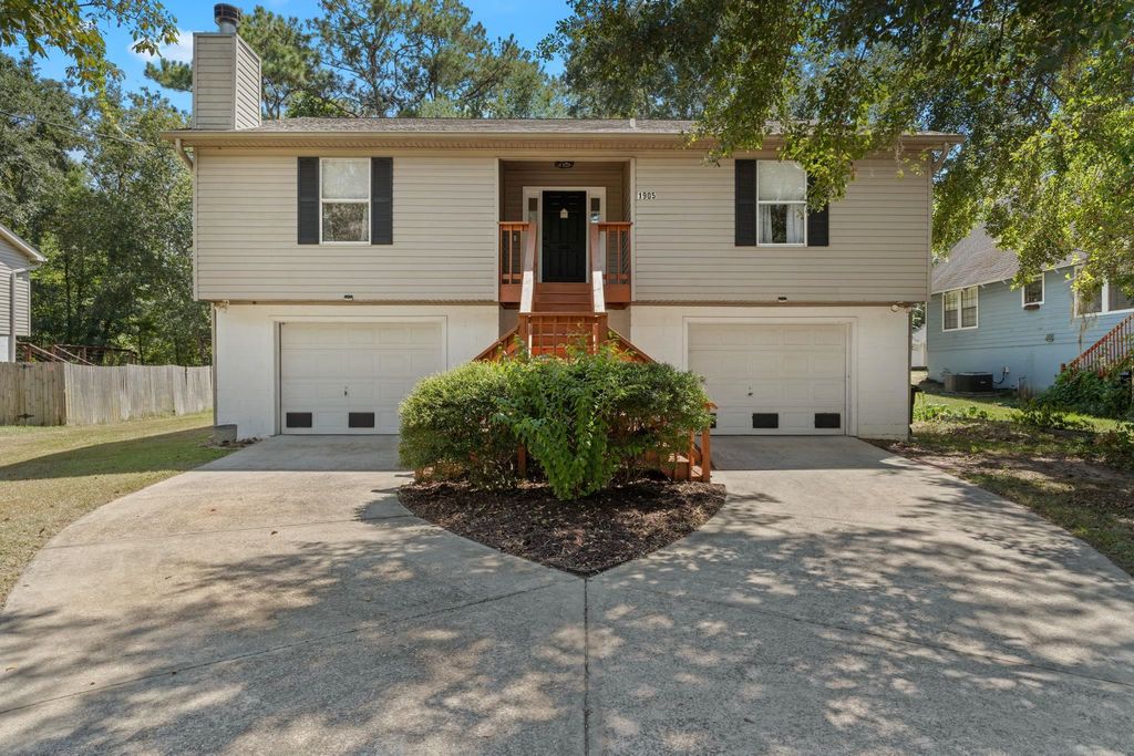 1905 FAULK Drive, Tallahassee, FL 32303