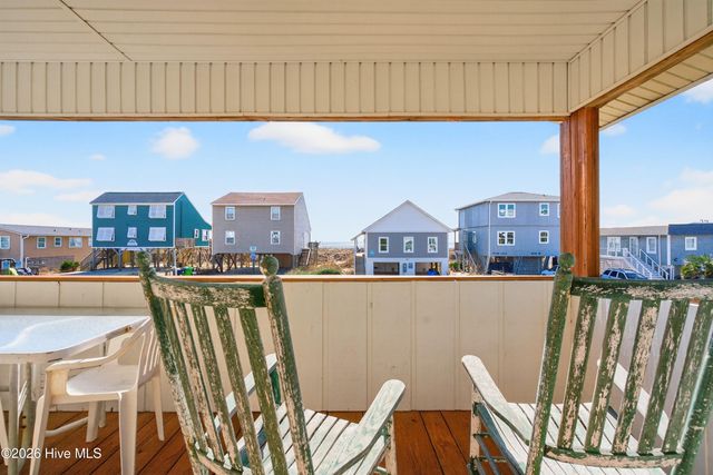 508 W Beach Drive, Oak Island, NC 28465