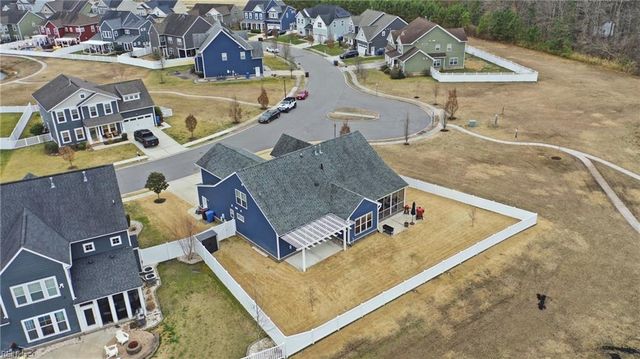 332 Wisdom PATH, Chesapeake, VA 23322