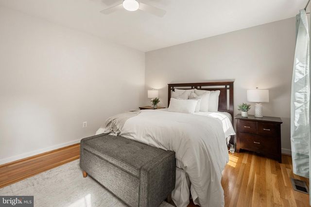 812 BASHFORD LN, Alexandria, VA 22314