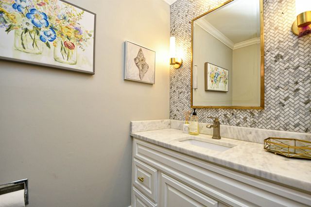 6813 Porcher Dr Apt 8, Myrtle Beach, SC 29572