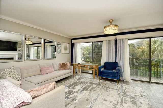 6813 Porcher Dr Apt 8, Myrtle Beach, SC 29572