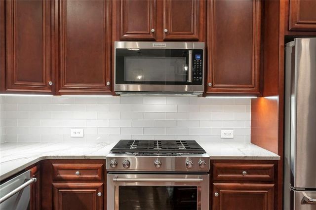 3344 Chestnut Woods Circle, Atlanta, GA 30340
