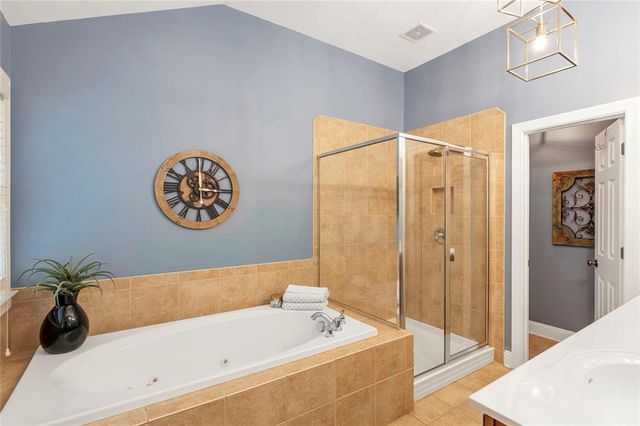 3344 Chestnut Woods Circle, Atlanta, GA 30340